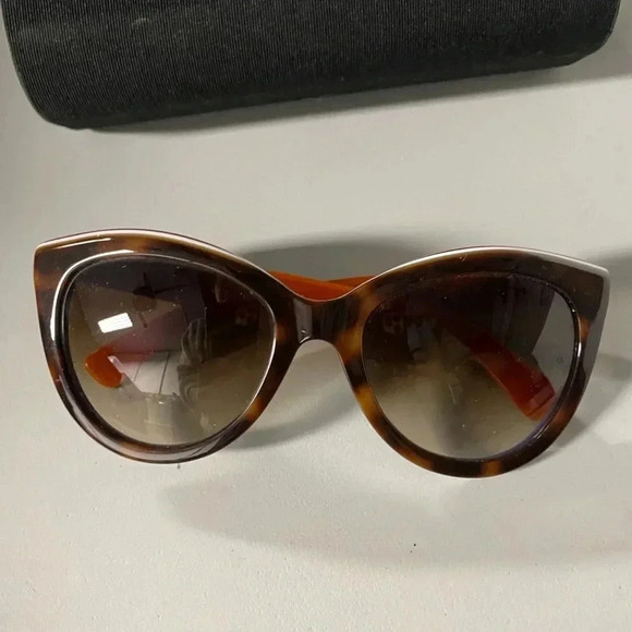 Dolce & Gabbana Accessories - Dolce and gabana sunglasses